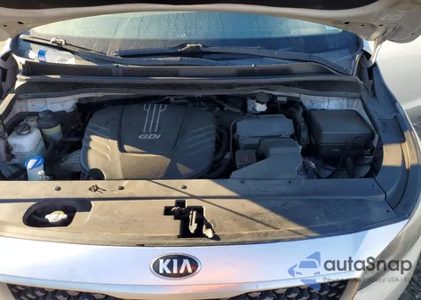 2015 Kia Sedona L z USA, uszkodzony, nr VIN KNDMA5C13F6015906